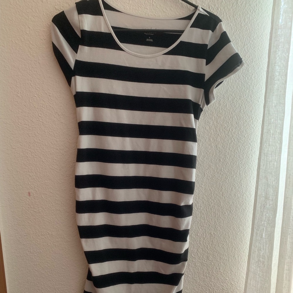 Striped maternity dress